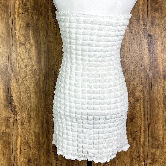 Bittersweet Hold On To Me Mini Dress, Women's Small, NWT, White - Picture 8 of 15